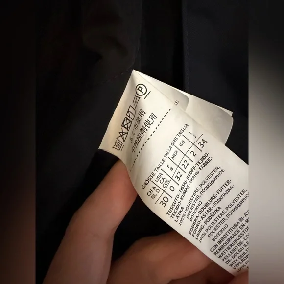 Weekend Max Mara Hooded Trench Jacket (inner Detachable vest) - Picture 7 of 7